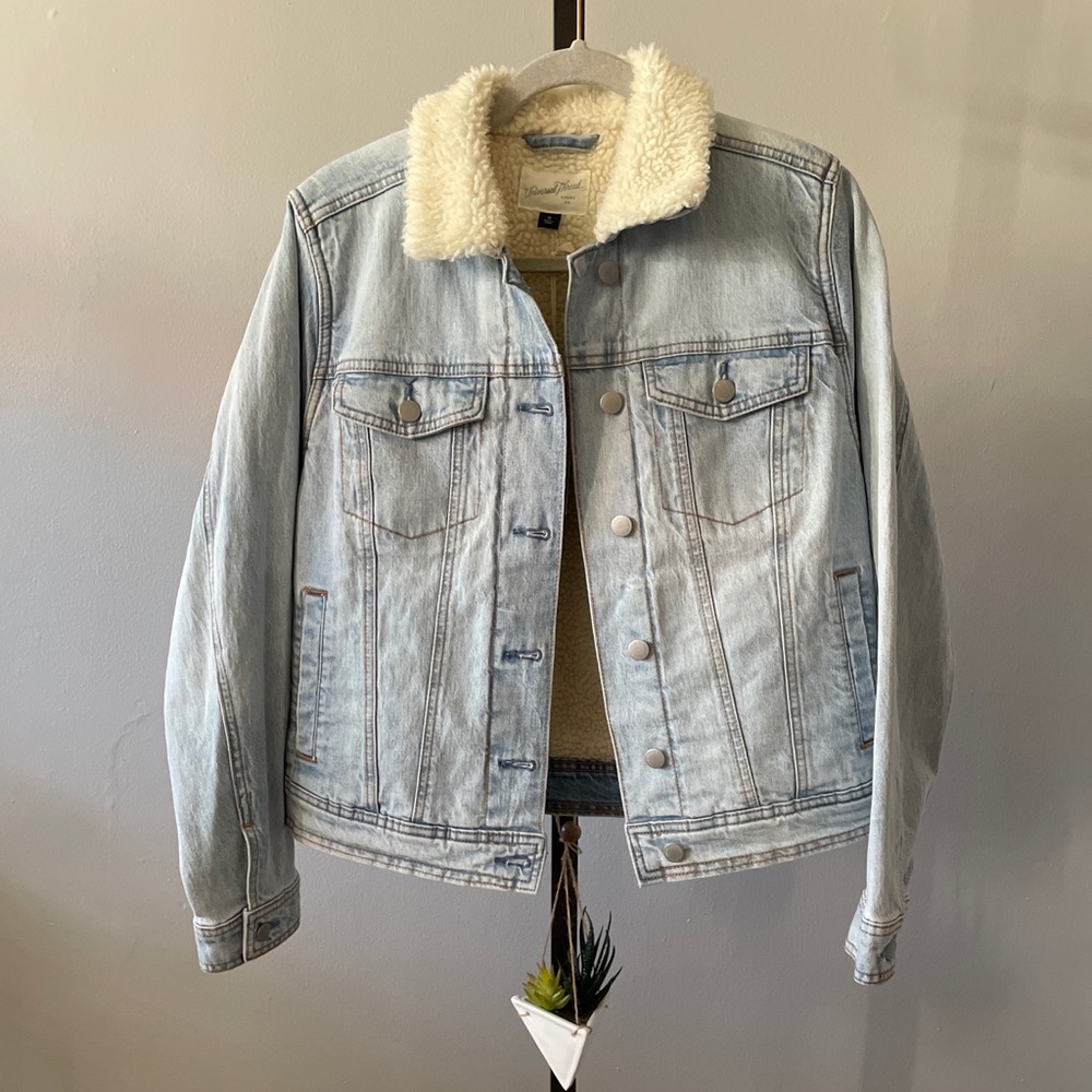 Universal Thread Jean Jacket